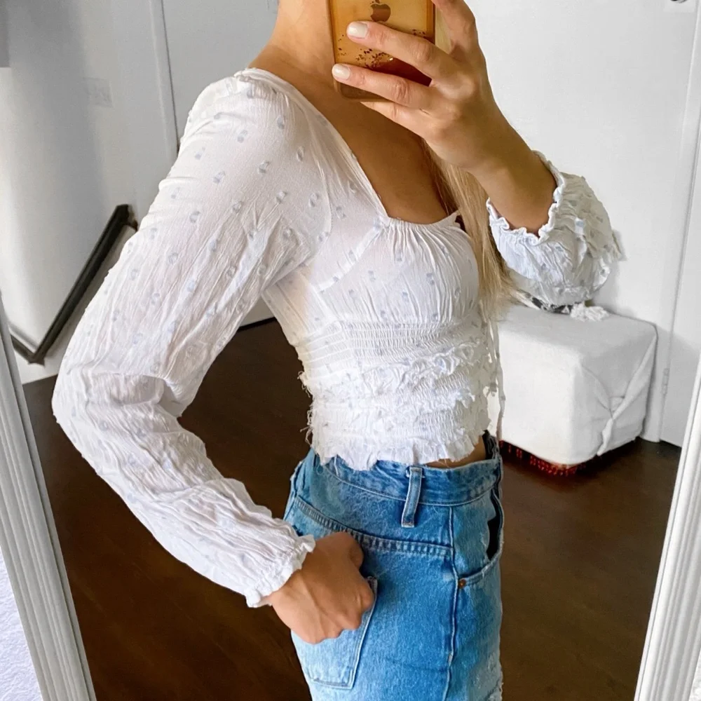 🐚 REBELLION BOHO WHITE BLUE DOTTED STRING LONG SLEEVE LAYERED RAW HEM CROP TOP!